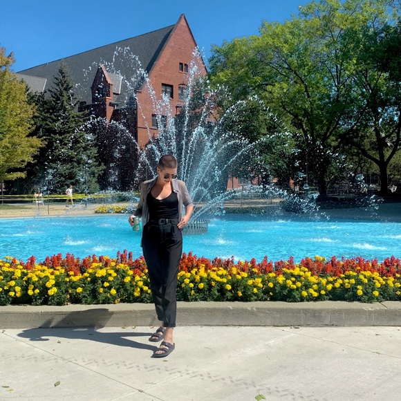 Meet your posher- my sizes! - Picture 4 of 10